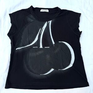 IBlack Cherry Graphic Tee